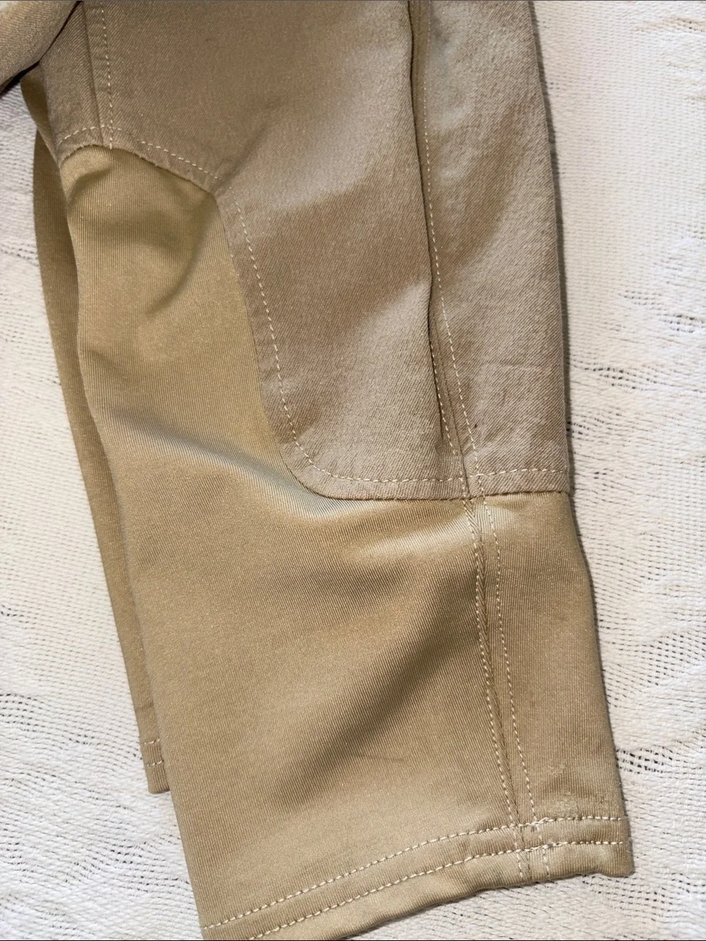 Horze Tan Teen Equestrian Breeches with Knee Patches “stains” S